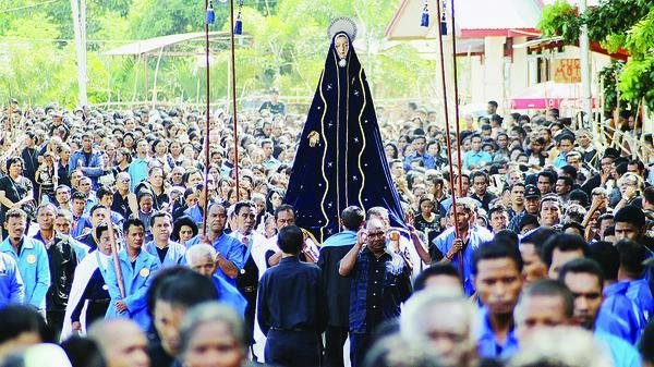 semana santa larantuka