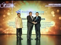 ModernCikande Terima Penghargaan Properti Indonesia Awards-A