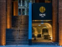 SKYE Suites Sydney dan Afterpay Australian Fashion Week