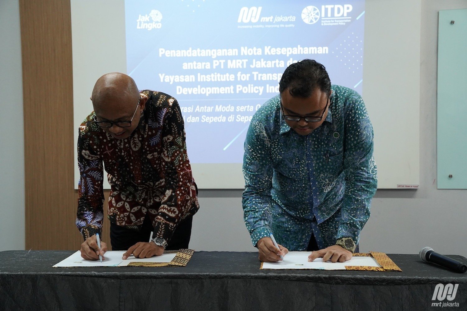mrt jakarta dan itdp