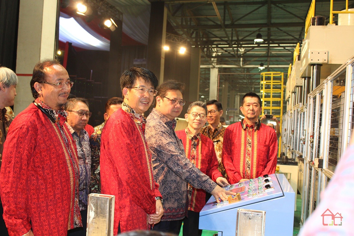 Mesin Cuci Satu Tabung