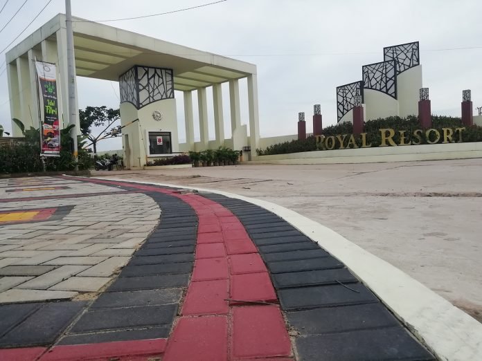 Royal Resort Residences
