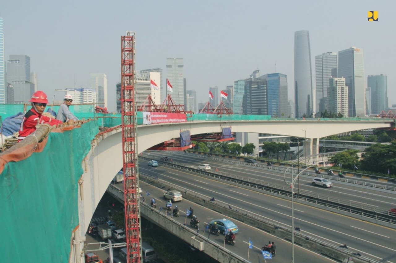 jembatan lengkung lrt terpanjang