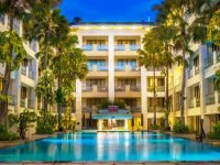hotel aston minangkabau padang oleh Archipelago International