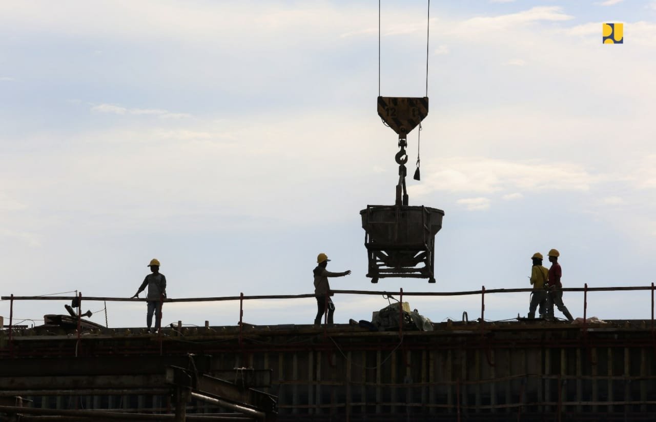 pekerja konstruksi si tengah pandemi covid-19