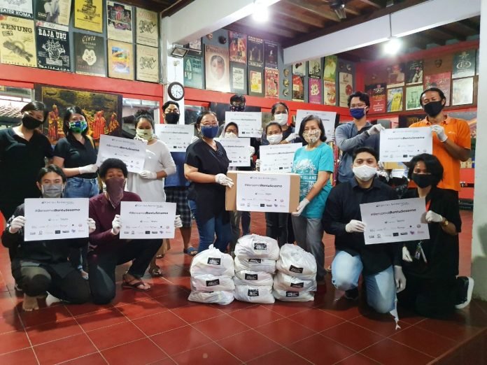 donasi bagi penggiat seni