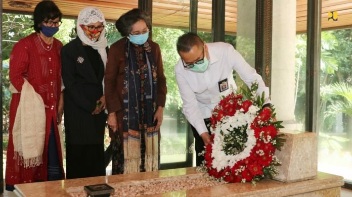pupr ziarah ke makam bung hatta hapernas 2020