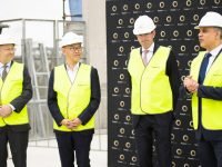 Eastlakes Live by Crown Group topping off