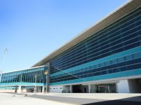 Eksterior Bandara Internasional Yogyakarta dilapisi oleh AkzoNobel Performance Coatings Indonesia