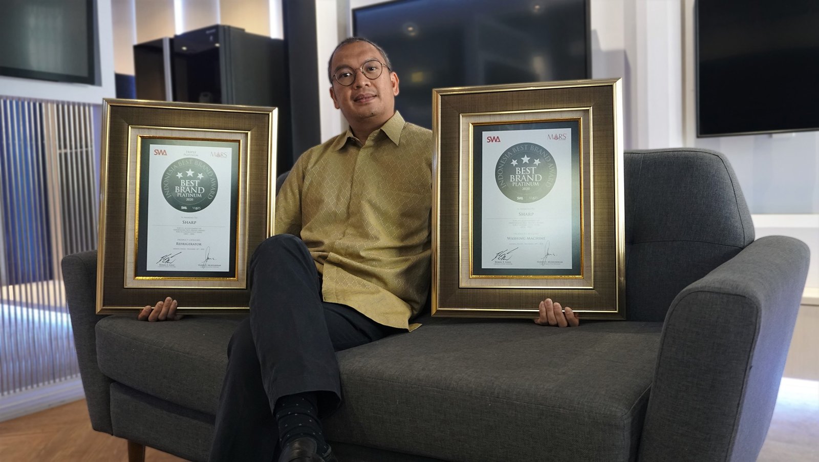 Sharp Tutup Tahun 2020 dengan Tiga Penghargaan Sebagai Merek Terbaik