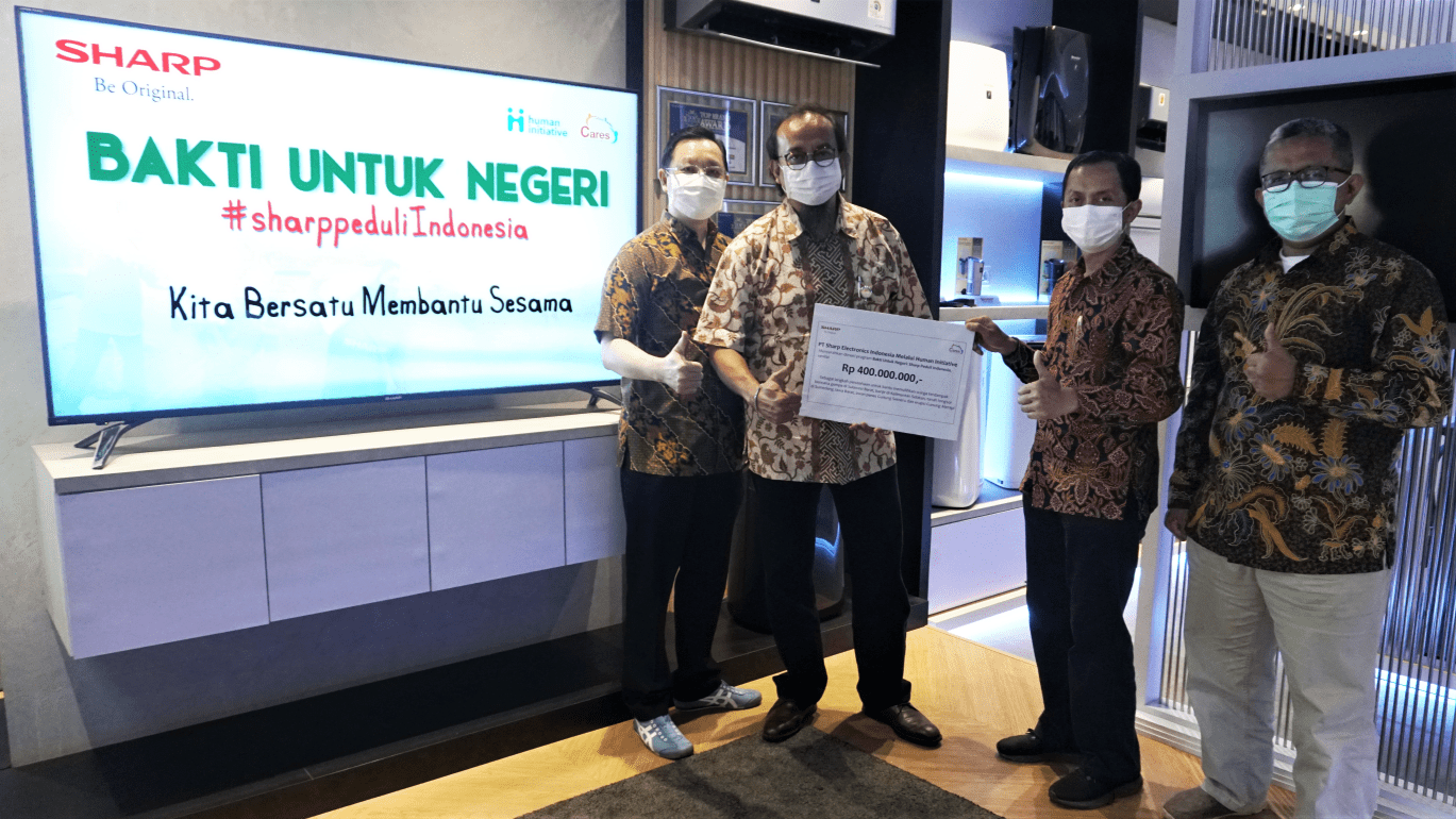sharp indonesia bantu korban bencana alam