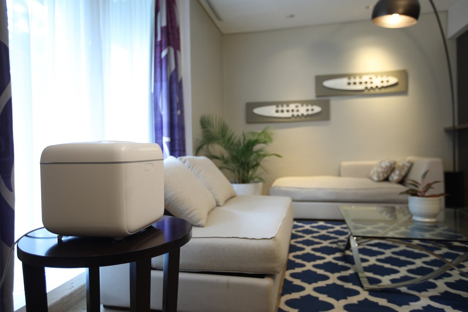 produk Philips UV-C Dinsifection Box 10L