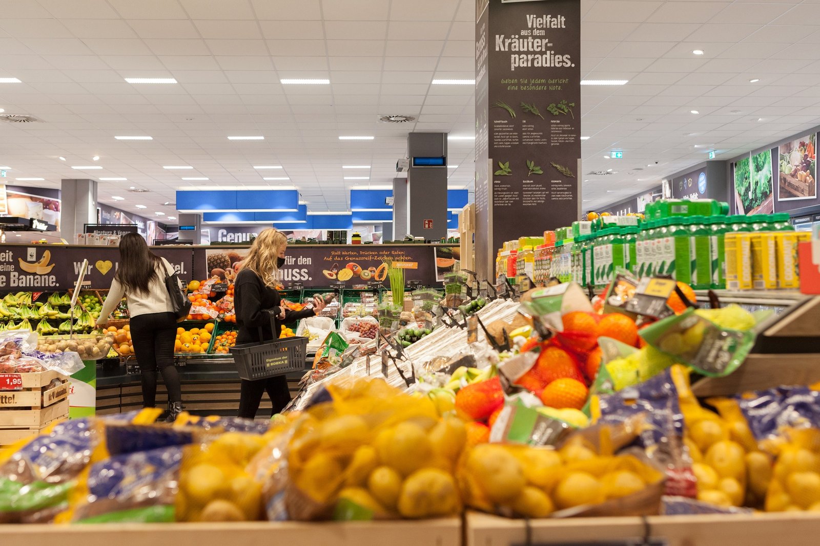 Supermarket EDEKA Clausen di Hamburg