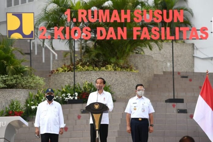 presiden resmikan rusun pasar rumput