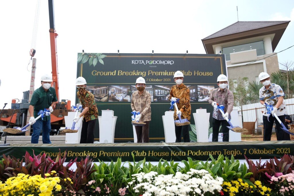 Ground Breaking Premium Club House Kota Podomoro Tenjo