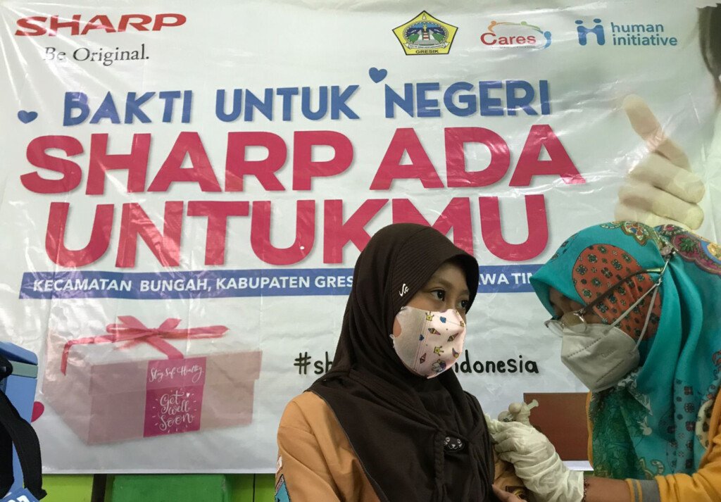 Lanjutkan Program CRS, Sharp Indonesia Gelar Vaksinasi Covid-19 Bagi Siswa Sekolah di Gresik