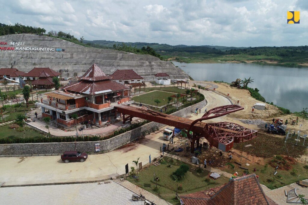 Bendungan Randuguting