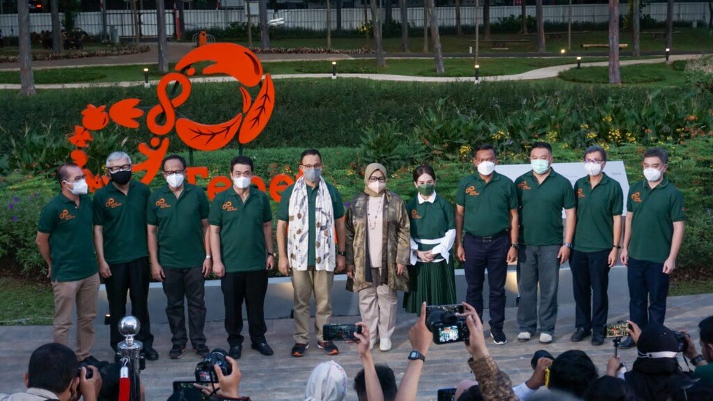 taman tebet atau Tebet Eco Park