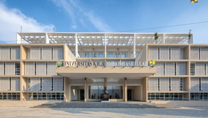 Universitas Wahab Hasbullah Universitas Wahab Hasbullah