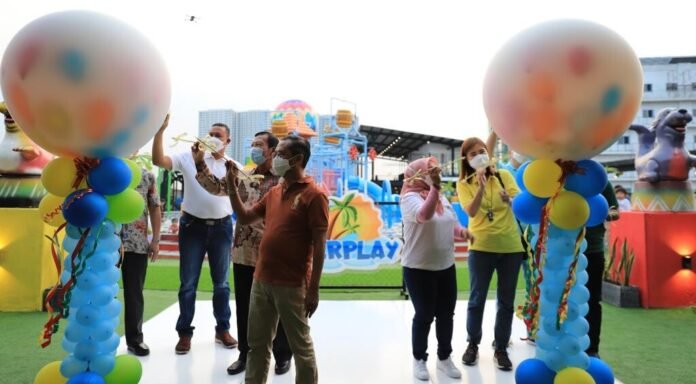 Seremoni Opening Waterplay Grand Metropolitan Bekasi Wahana Air Grand Metropolitan