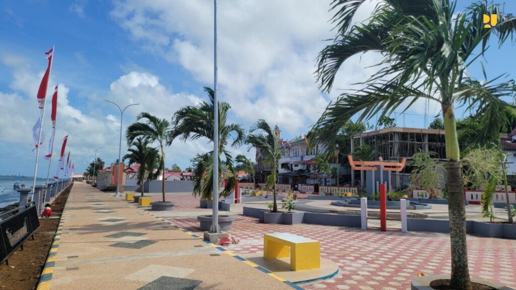 Pantai Kiom Kota Tual