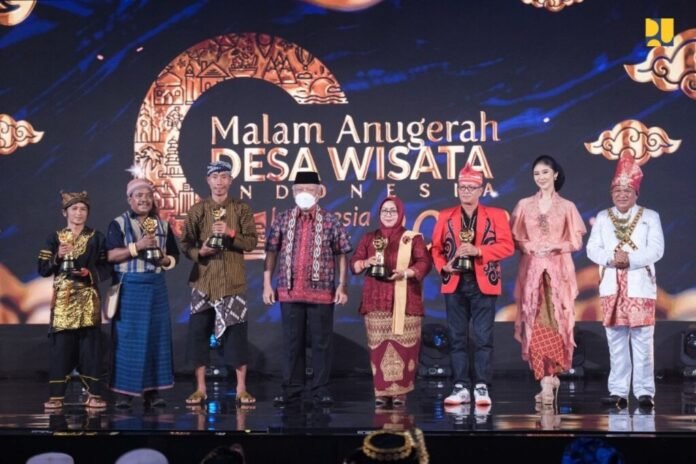 malam anugerah Desa Wisata malam anugerah Desa Wisata