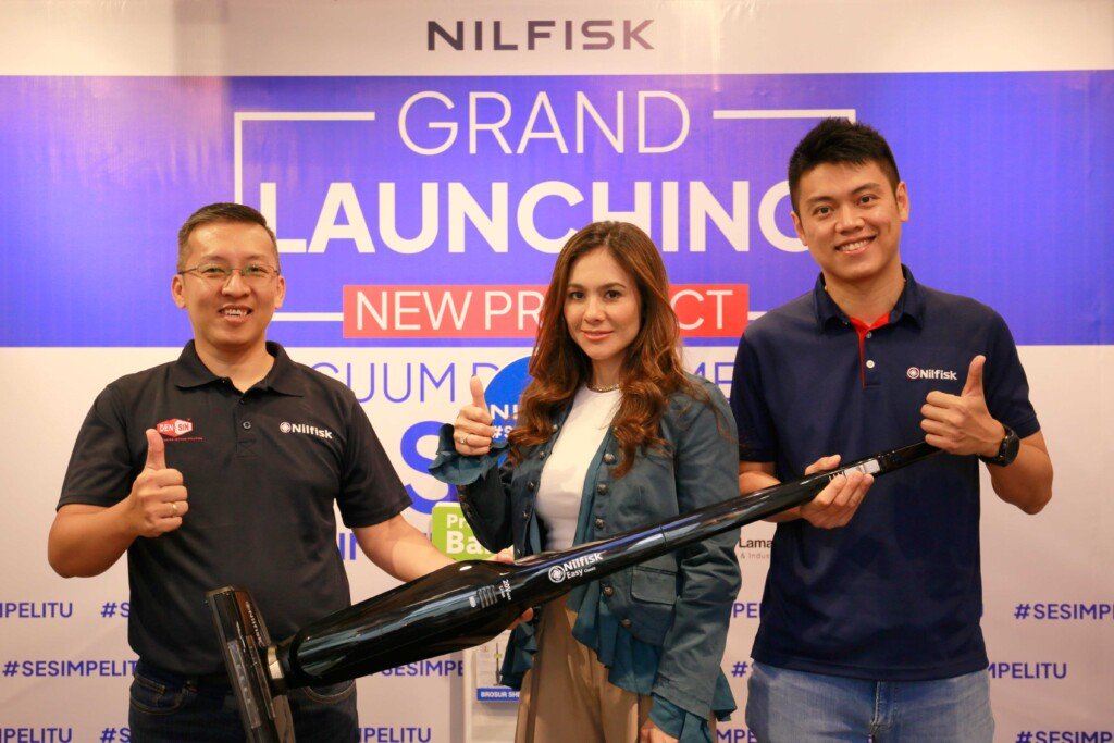 Nilfisk Vacuum Dry Home Use Easy 2 In 1