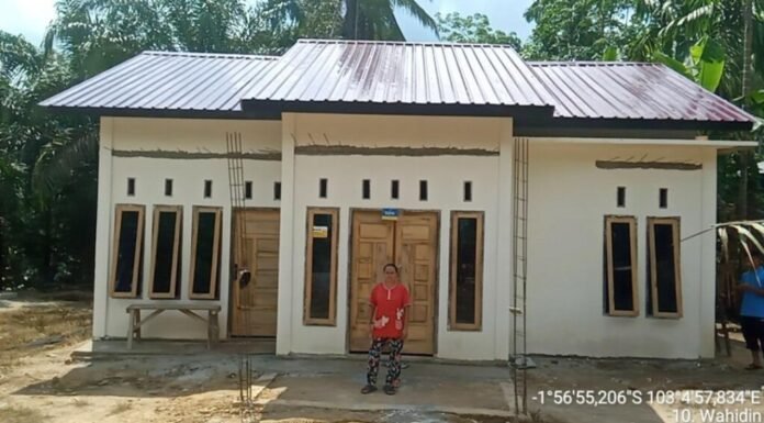 Program Bedah Rumah di Jambi