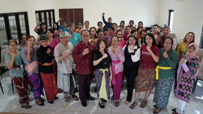 Pendopo beri pelatihan umkm tekstil Pendopo beri pelatihan umkm tekstil