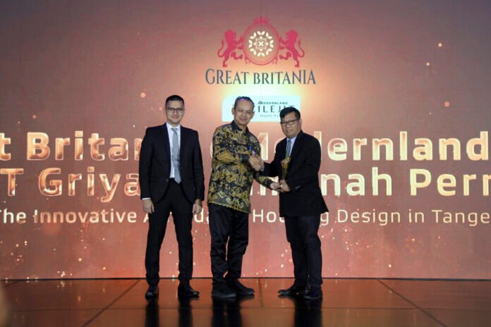 Super Cluster Great Britania di Modernland Cilejit Raih Penghargaan Properti Indonesia Award 2023