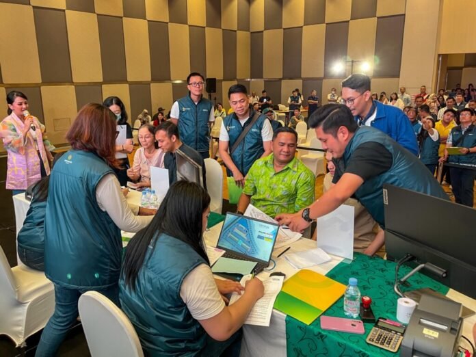 Launching dan penjualan Crystal Boulevard Signature