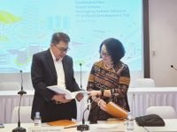strategi intiland hadapi Tantangan Bisnis Properti