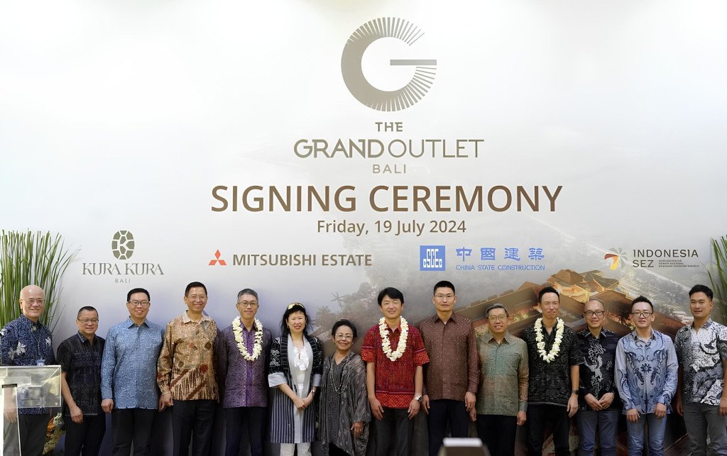 pembangunan The Grand Outlet Bali