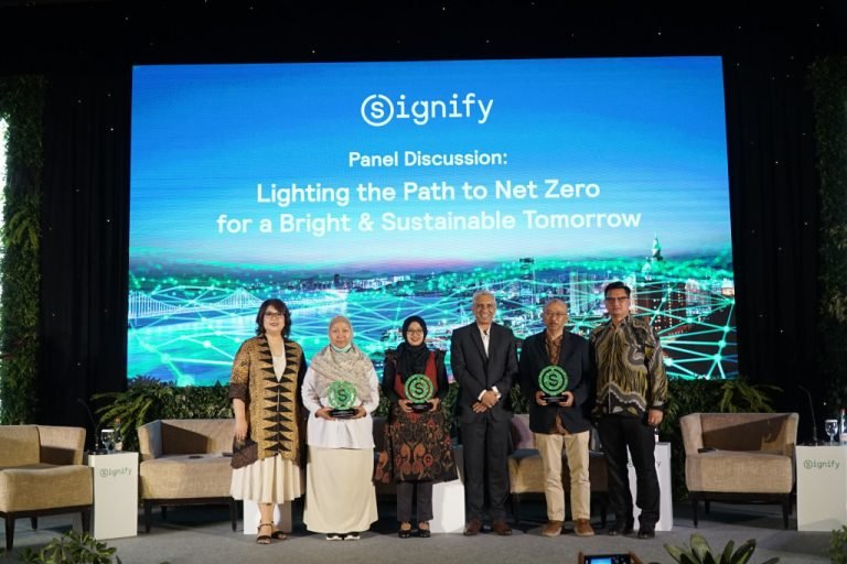 Signify Luncurkan Philips UltraEfficient LED, Solusi Pencahayaan Hemat ...