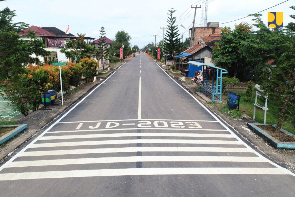 inpres jalan daerah (ijd) di provinsi jambi
