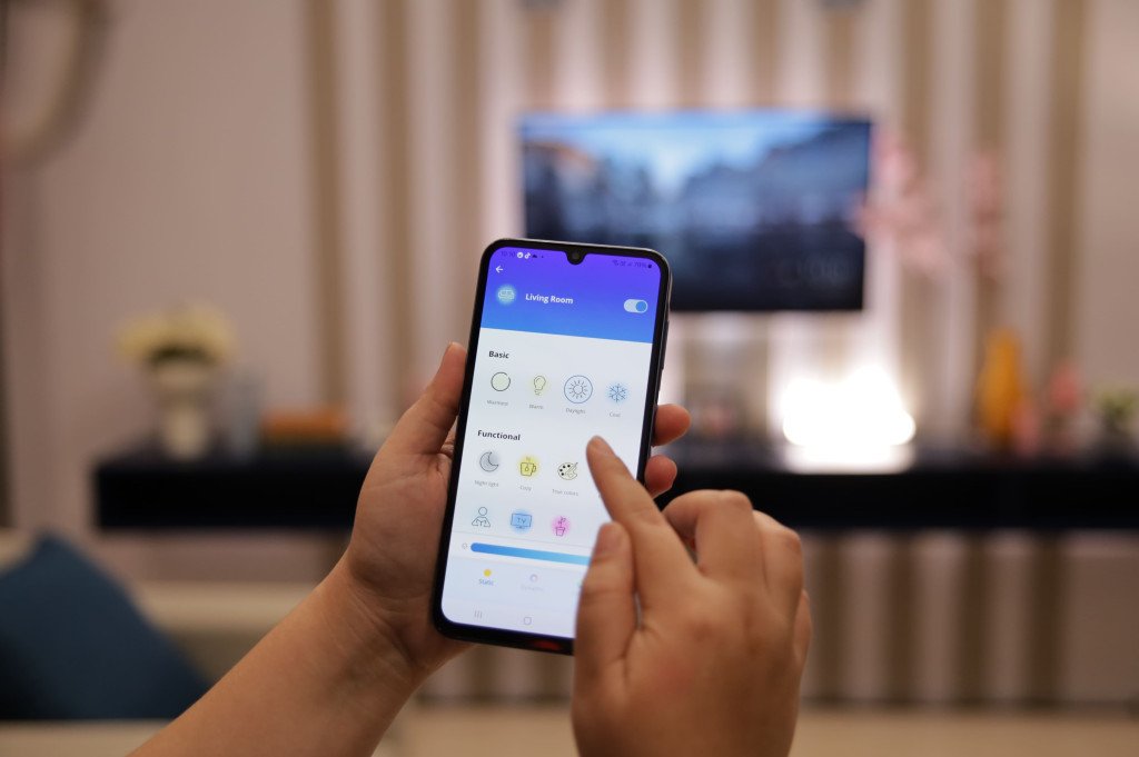 lampu pintar wiz, smart home