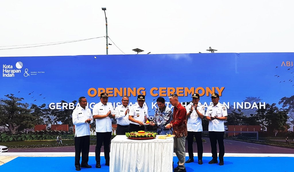 Damai Putra Group meresmikan Gerbang Abisvara di Kota Harapan Indah