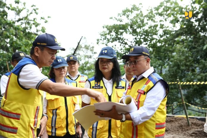 Wamen Diana, Kementerian PU, Sukabumi.