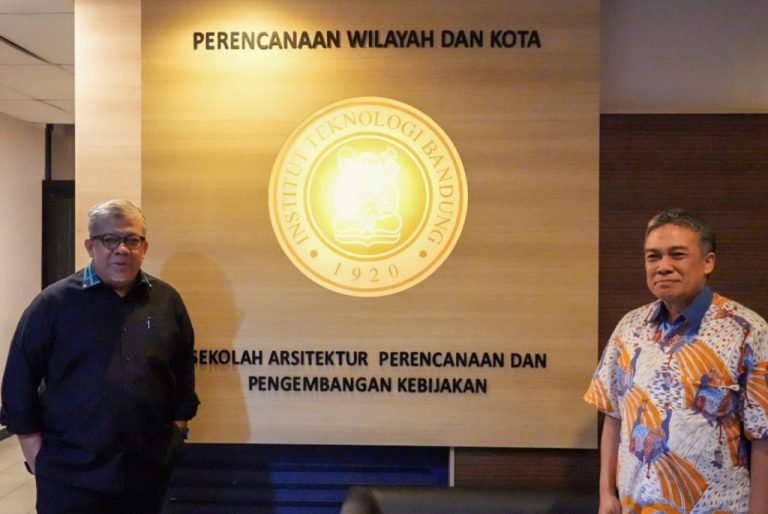 Kementerian PKP Ajak ITB Kerja Sama Menata Kawasan Kota Bandung