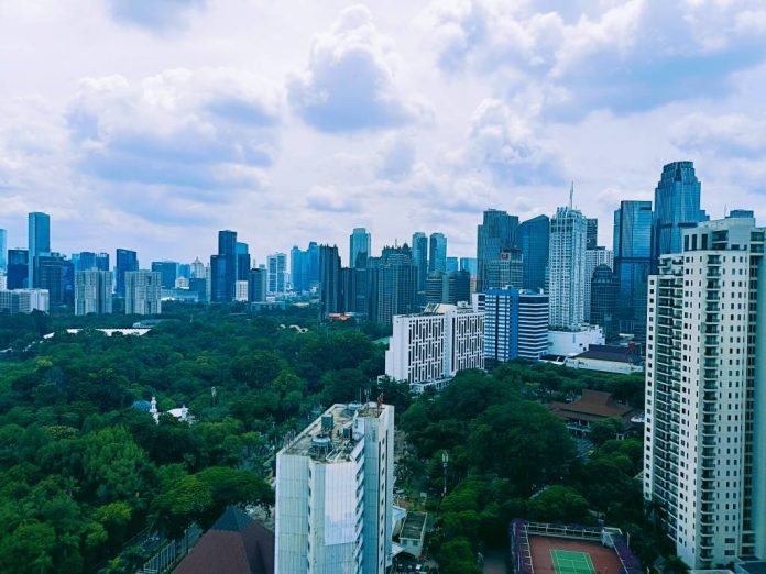 kawasan perkantoran, perkantoran di jakarta, jakarta, sewa kantor, kantor di jakarta, senayan jakarta, scbd sudirman jakarta, tren properti awal 2025, perkantoran dan logistik,