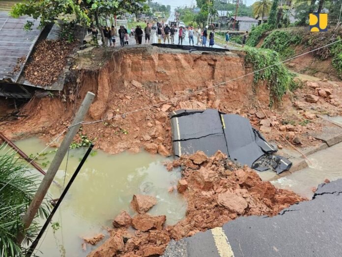 Kementerian PU, Lintas Jambi-Sumbar.
