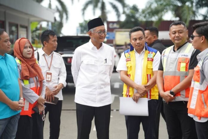 Menteri PU Dody, Lebaran 2025. Banten.