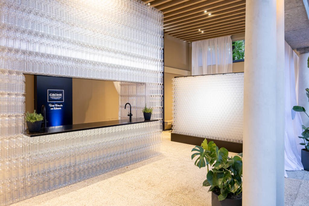 aqua bar, botol plastik daur ulang, lixil group, desain kamar mandi, grohe aqua gallery, milan design week 2025, produk kamar mandi,