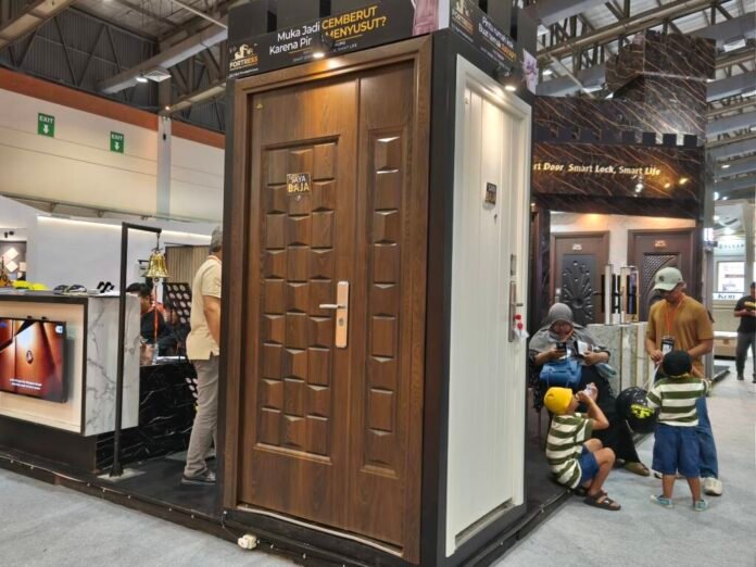 JBS Perkasa, pintu baja Fortress, smart door lock, Fortress Smart Lock,
