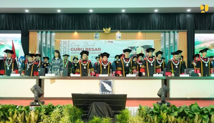 orasi ilmiah, itera lampung, wamen pu diana,
