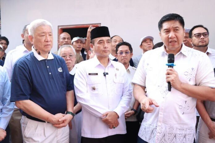 program bebenah kampung, kota bandung, renovasi rumah, program csr, yayasan buddha tzu chi