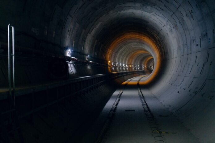 progres mrt jakarta fase 2a, menko agus harimurti yudhoyono, infrastruktur transportasi massal,