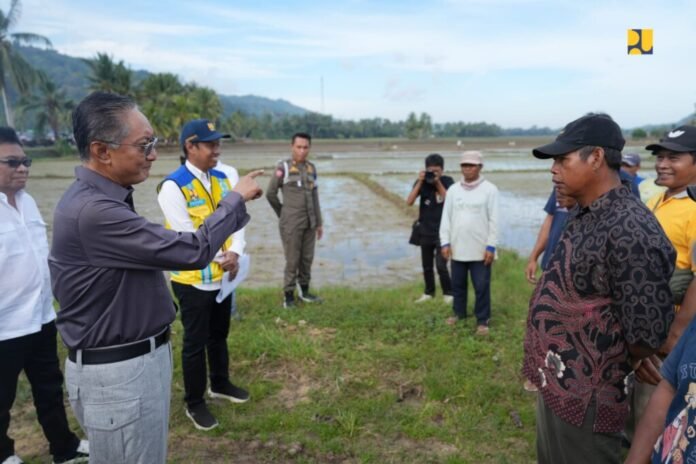 Menteri PU, Pulau Buton.