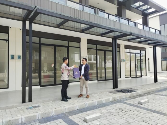 paramount land, gading serpong, serah terima ruko, ruko dijual, proyek komersial,