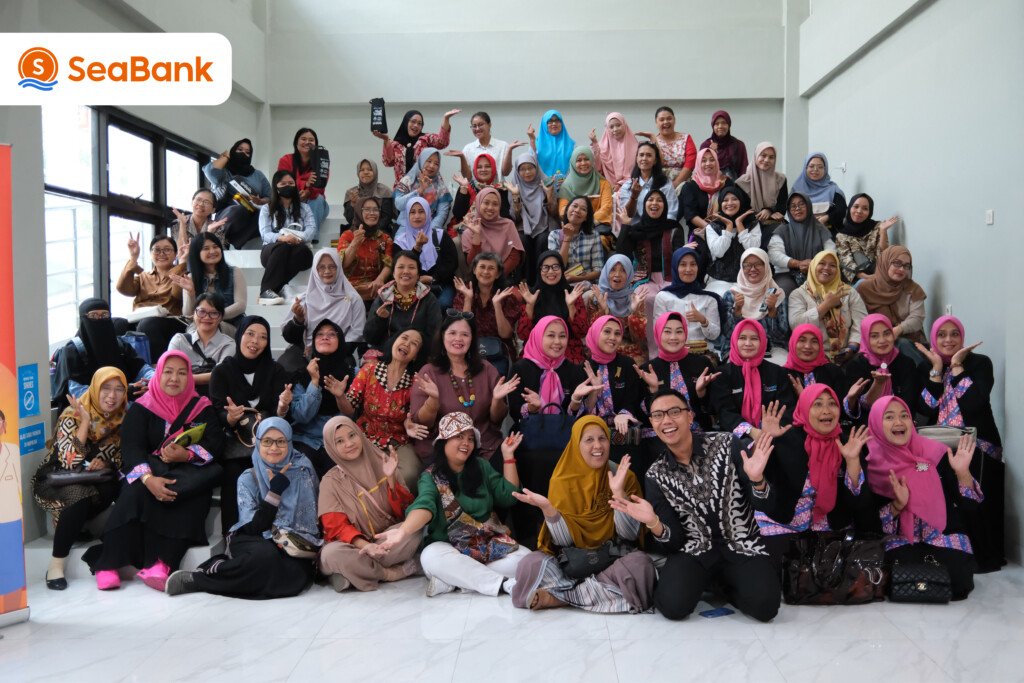 SeaBank edukasi literasi keuangan untuk pelaku UMKM perempuan di Surakarta.